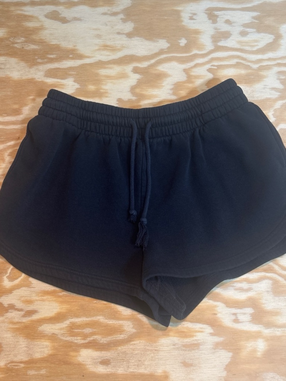 High-rise Fleece Black Elastic-Waist with Tie Athletic Lounge Shorts Size L